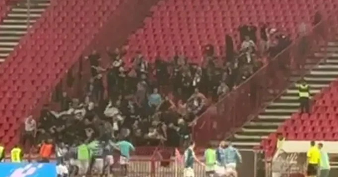Torcida lomila stolice na Marakani: Pogledajte kako su navijači "proslavili" gol za pobedu Novog Pazara