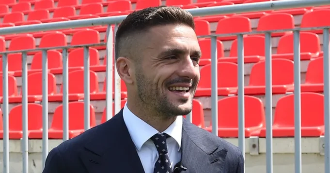 Dusan-Tadic-selektor-Srbije-bivsi-kapiten-otkrio-kako-bi-izgledala.webp Dušan Tadić selektor Srbije, bivši kapiten otkrio kako bi izgledala reprezentacija, pomenuo samo jedan klub