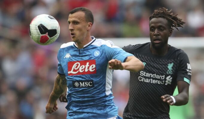Igrao-za-Liverpul-Milan-predstavljao-Belgiju-na-velikoj-sceni-pa.jpg Igrao za Liverpul, Milan, predstavljao Belgiju na velikoj sceni, pa odlučio da ode u penziju u 31. godini