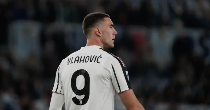 Italijani pišu: Evo zašto deo igrača Juventusa jedva čeka da Vlahović ode iz kluba