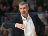 Mnogima je ovo promaklo: Vladimir Jovanović kažnjen sa 36.000 dinara, jer je bio „neprikladno“ odeven Mnogima je ovo promaklo: Vladimir Jovanović kažnjen sa 36.000 dinara, jer je bio "neprikladno" odeven