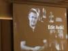 Navijači Bosne i Hercegovine se na utakmici pred Mundijal oprostili od Edina Avdića: „Legende ne umiru“ Navijači Bosne i Hercegovine se na utakmici pred Mundijal oprostili od Edina Avdića: "Legende ne umiru"