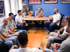 Nebojša Čović ugostio bronzane basketaša: „Srbija je najuspešnija država na planeti u ovom sportu“ Nebojša Čović ugostio bronzane basketaša: "Srbija je najuspešnija država na planeti u ovom sportu"