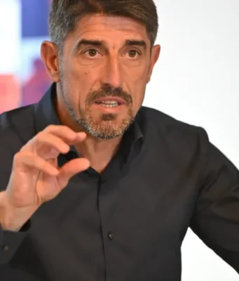 Veljko Paunović otkrio za koga će navijati na Svetskom prvenstvu, obratio se javnosti pred drugi meč Srbije Veljko Paunović otkrio za koga će navijati na Svetskom prvenstvu, obratio se javnosti pred drugi meč Srbije