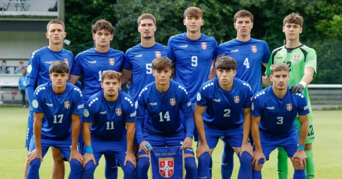 Evo-gde-mozete-da-gledate-uzivo-TV-prenos-fudbalera-Srbija.webp Evo gde možete da gledate uživo TV prenos fudbalera Srbija - Hrvatska koji određuje ko ide u baraž za SP