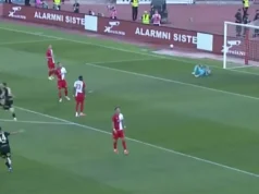 Od ovoga nije bilo odbrane: Pogledajte kako je Vojvodina primila gol na startu utakmice Od ovoga nije bilo odbrane: Pogledajte kako je Vojvodina primila gol na startu utakmice