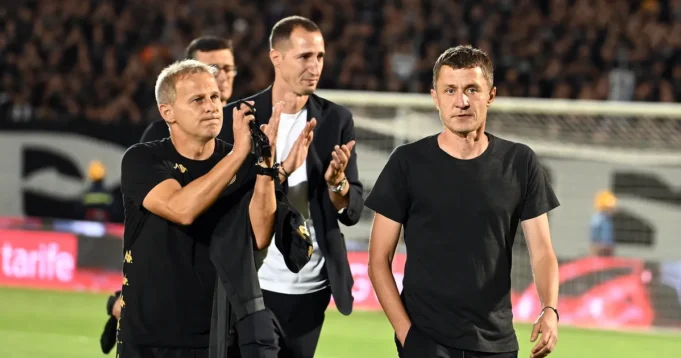 Pogledajte-iz-drugog-ugla-kako-je-izgledao-povratak-Sase-Ilica.webp Pogledajte iz drugog ugla kako je izgledao povratak Saše Ilića u Humsku posle sedam godina