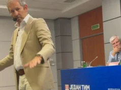 Belgijanac postao novi šef sudija u FSS, pokazivao snimke sa utakmica Hrvatske i BiH: „Ovo nije bilo dobro“ Belgijanac postao novi šef sudija u FSS, pokazivao snimke sa utakmica Hrvatske i BiH: "Ovo nije bilo dobro"