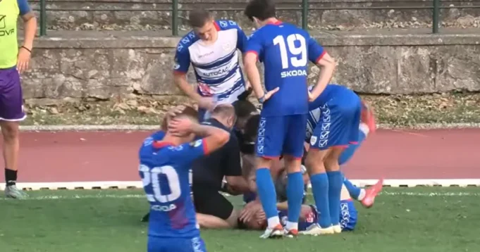 Horor-povreda-u-Srbiji-Igrac-Borca-se-previjao-na-terenu.webp Horor povreda u Srbiji: Igrač Borca se previjao na terenu, svi se hvatali za glave, odmah prevezen u bolnicu