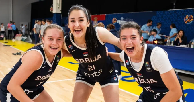 Kakva-pobeda-kosarkasica-Srbije-Gubile-17-razlike-u-trecoj-cetvrtini.webp Kakva pobeda košarkašica Srbije! Gubile 17 razlike u trećoj četvrtini, poslednju dobile rezultatom 22:6