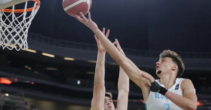 Misko-Raznatovic-potvrdio-bombu-Ilirija-dovela-pojacanje-iz-Evrolige-nedavno.webp Miško Ražnatović potvrdio bombu: Ilirija dovela pojačanje iz Evrolige, nedavno je rastužio celu Srbiju!