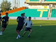 Saša Ilić kao nekada, uz fudbalere Partizana zaigrao popularnu igru na treningu i podsetio na stare dane Saša Ilić kao nekada, uz fudbalere Partizana zaigrao popularnu igru na treningu i podsetio na stare dane