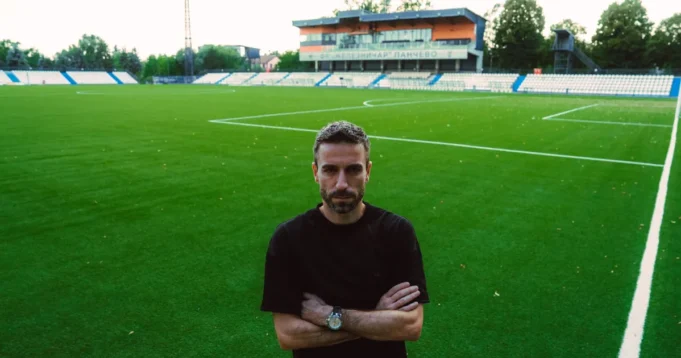 Zvanicno-Zeleznicar-ne-menja-ono-sto-najvise-valja-Radomir-Kokovic.webp Zvanično! Železničar ne menja ono što najviše valja, Radomir Koković produžio ugovor sa klubom iz Pančeva