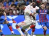 Zvezda podelila pet spornih situacija, poslala žestoku poruku posle ispadanja od Plzenja: „Masakriranje…“ Zvezda podelila pet spornih situacija, poslala žestoku poruku posle ispadanja od Plzenja: "Masakriranje..."