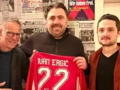 Bivši srpski fudbaler postao pesnik, završio na psihijatriji, a sada se vratio u reprezentaciju Bivši srpski fudbaler postao pesnik, završio na psihijatriji, a sada se vratio u reprezentaciju