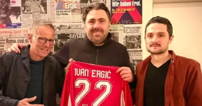 Bivši srpski fudbaler postao pesnik, završio na psihijatriji, a sada se vratio u reprezentaciju