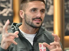 Dušan Tadić razbesneo navijače svog tima, ovo nije doživeo nikada: „Izbacite tog ludaka“ Dušan Tadić razbesneo navijače svog tima, ovo nije doživeo nikada: "Izbacite tog ludaka"