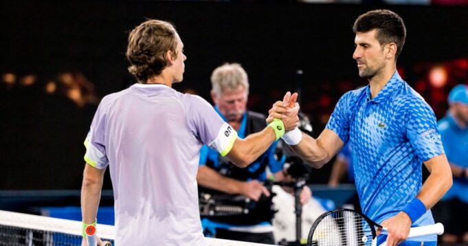 Sve-o-mecu-DJokovic-De-Minor-Finale-Pekinga-Novak.jpg Sve o meču Đoković - De Minor: Finale Pekinga, Novak juri 102. ATP titulu, poslednja prepreka "omraženi" Demon