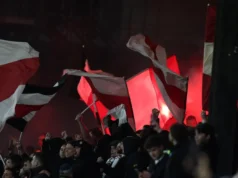 Žestoka tuča navijača i redara na utakmici u Zenici, huligani izašli sa stadiona pet minuta pre kraja Žestoka tuča navijača i redara na utakmici u Zenici, huligani izašli sa stadiona pet minuta pre kraja